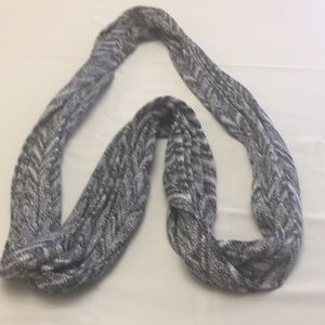 Beautiful Pull Through Scraf